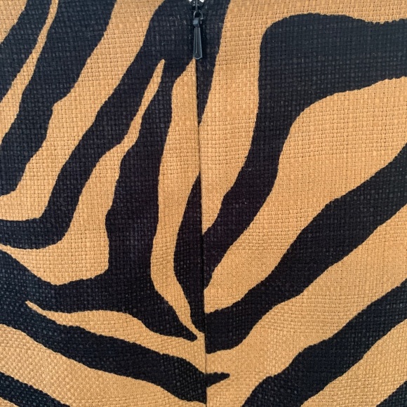 NWT Equipment tiger printed mid length jada dress - Picture 10 of 12